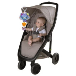 Playgro Musical Polar Pals Bear Muziekdoosje P0188320 -babybenodigdheden 0188320 polar pals musical pullstring bear t1