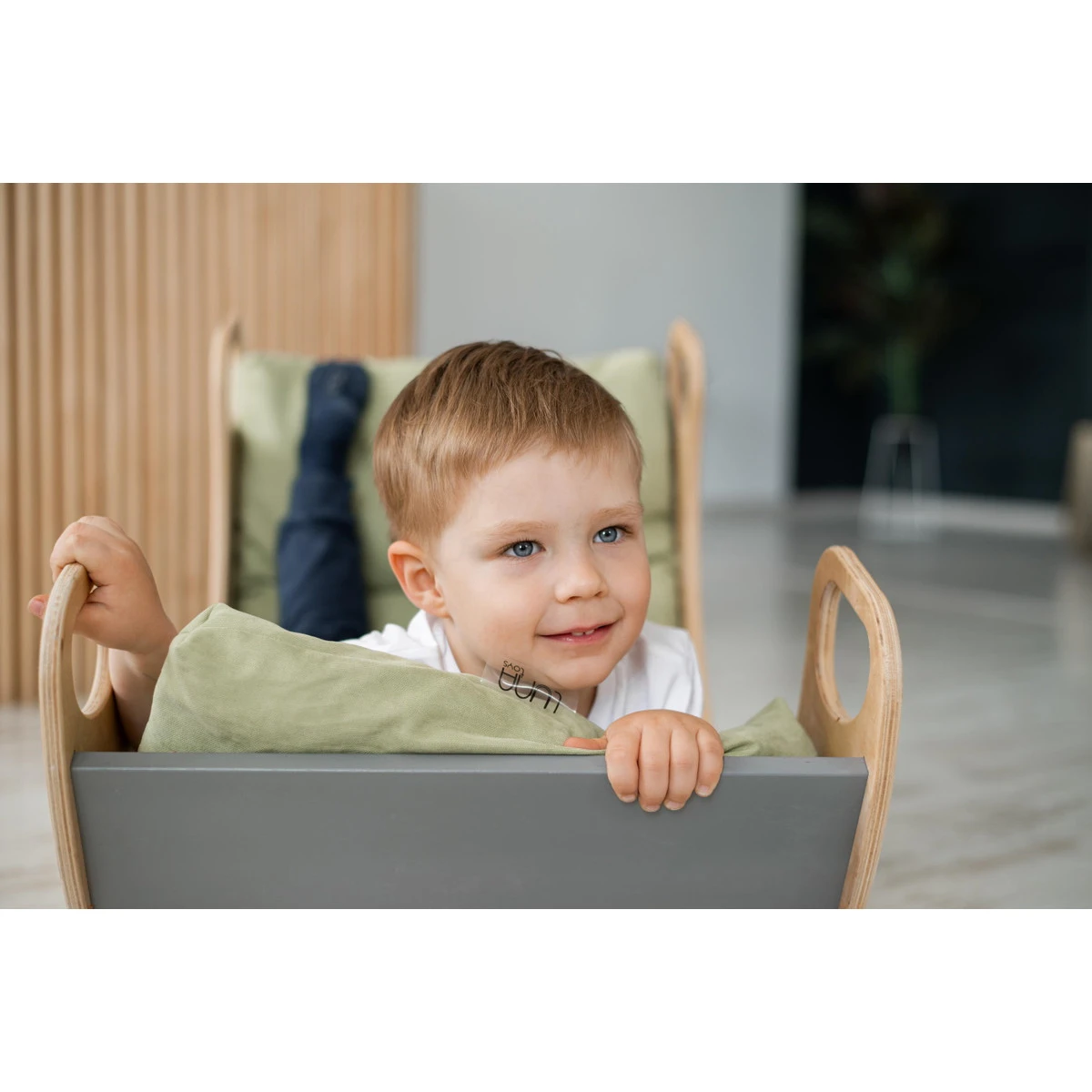 Luna Toys Groen Matras voor Schommelstoel LU-36943 Luna Toys Groen Matras Voor Schommelstoel LU-36943 -babybenodigdheden