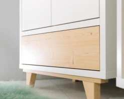 2-Deurskast Nieke -babybenodigdheden 2 deurskast nieke 2