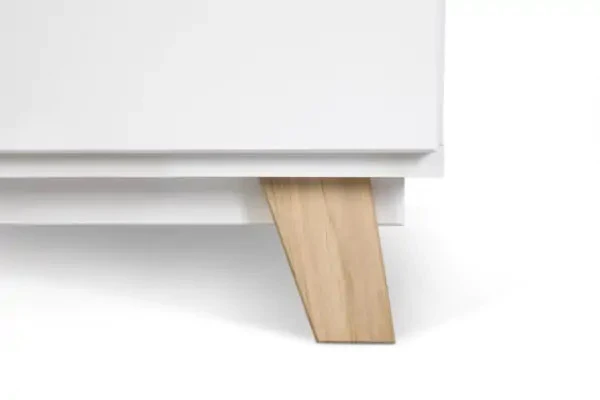 Babykamer Romy: Ledikant & Commode Babykamer Romy: Ledikant & Commode -babybenodigdheden 2 deurskast romy 6 2