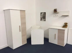 2-Deurskast Jasper 41518 -babybenodigdheden b0949806 dd56 482b b10d b916254ec3a4 1 147075295057a9e8b6a1285147445228457e25b3cc1a04 4