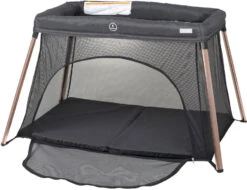 Babygo Dreams II Zwart/Rosegoud Campingbedje Incl. Bodemverhoger 4705 -babybenodigdheden babygo dreams ii zwart goud campingbedje incl. bodemverhoger 4705 3
