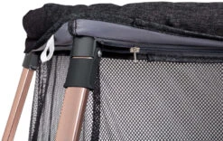 Babygo Dreams II Zwart/Rosegoud Campingbedje Incl. Bodemverhoger 4705 -babybenodigdheden babygo dreams ii zwart goud campingbedje incl. bodemverhoger 4705 4