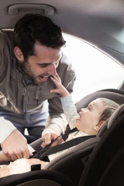 Babygo Grow Up Black I-Size 360° Autostoel 0-36 Kg 2801 10 Babygo Grow Up Black I-Size 360° Autostoel 0-36 Kg 2801 -babybenodigdheden babygo grow up black i size 360 autostoel 0 36 kg 2801.8