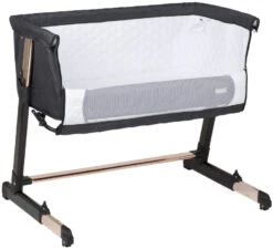 Babygo Together Zwart/Roségoud Wieg Aan Bed 4605 -babybenodigdheden babygo together zwart goud wieg aan bed 4605 2