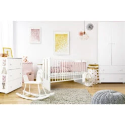 Babykamer Teuntje Wit: Ledikant, Commode En Kast