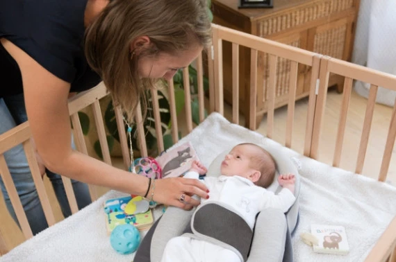 Babymoov Cosydream+ Hellend Steunkussen met Veiligheidsriem A050417 Babymoov Cosydream+ Hellend Steunkussen Met Veiligheidsriem A050417 -babybenodigdheden babymoov cosydream hellend steunkussen met veiligheidsriem 6