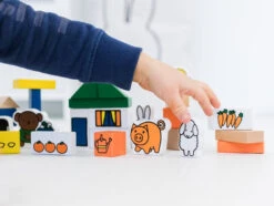 Bambolino Toys Nijntje Boerderij Houten Blokken 33410 5 Bambolino Toys Nijntje Boerderij Houten Blokken 33410 -babybenodigdheden bambolino toys nijntje boerderij houten blokken 33410 2