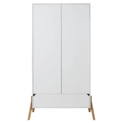 Bellamy Lotta Snow Babykamer: Ledikant/Juniorbed, Commode En 2-Deurskast 12 Bellamy Lotta Snow Babykamer: Ledikant/Juniorbed, Commode En 2-Deurskast -babybenodigdheden bellamy lotta snow 2 deurskast lobisz2d 1 1