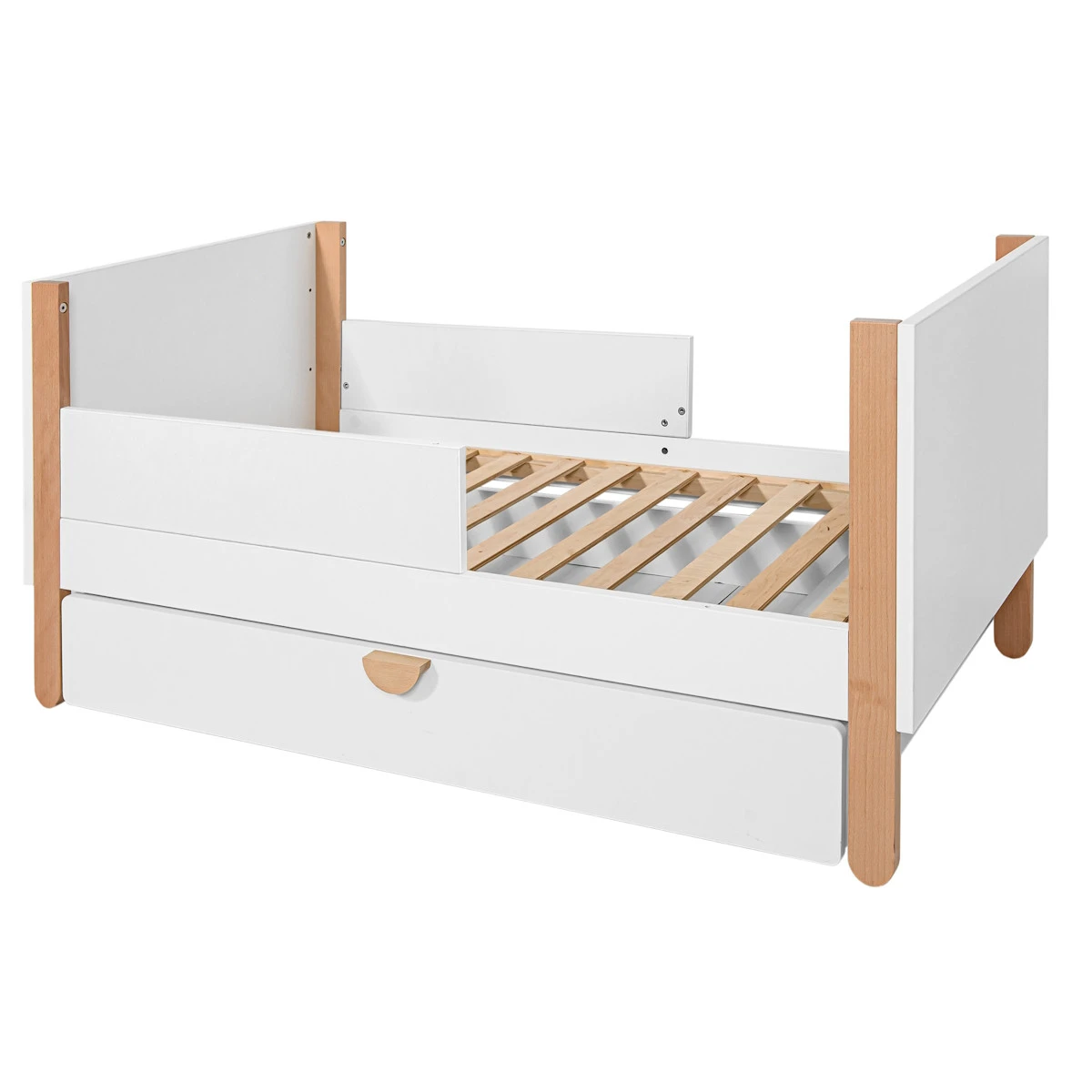 Bellamy Ratata Babykamer: Ledikant en Commode Bellamy Ratata Babykamer: Ledikant En Commode -babybenodigdheden