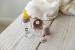 Bibs Blush 225 Ml Glazen Fles 5014244 8 Bibs Blush 225 Ml Glazen Fles 5014244 -babybenodigdheden bibs glazen flessen set 1 1