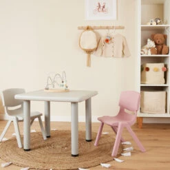 Bieco Antique Roze Kunststof Kinderstoeltje 04201807 7 Bieco Antique Roze Kunststof Kinderstoeltje 04201807 -babybenodigdheden bieco antique roze kunststof kinderstoeltje 04201807 6
