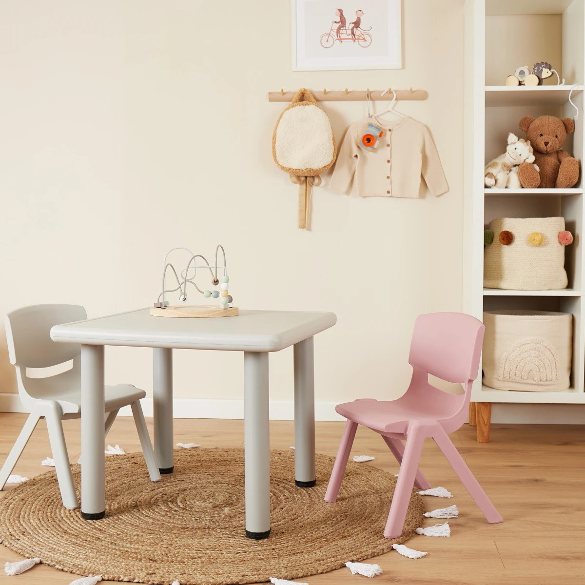 Bieco Antique Roze Kunststof Kinderstoeltje 04201807 Bieco Antique Roze Kunststof Kinderstoeltje 04201807 -babybenodigdheden bieco antique roze kunststof kinderstoeltje 04201807 6