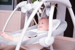 Bo Jungle B-Portable Swing Dolphy Grey Babyschommel B700600 -babybenodigdheden bo jungle b portable swing dolphy grey babyschommel b700600 5