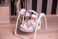 Bo Jungle B-Portable Swing Dolphy Grey Babyschommel B700600 -babybenodigdheden bo jungle b portable swing dolphy grey babyschommel b700600 6