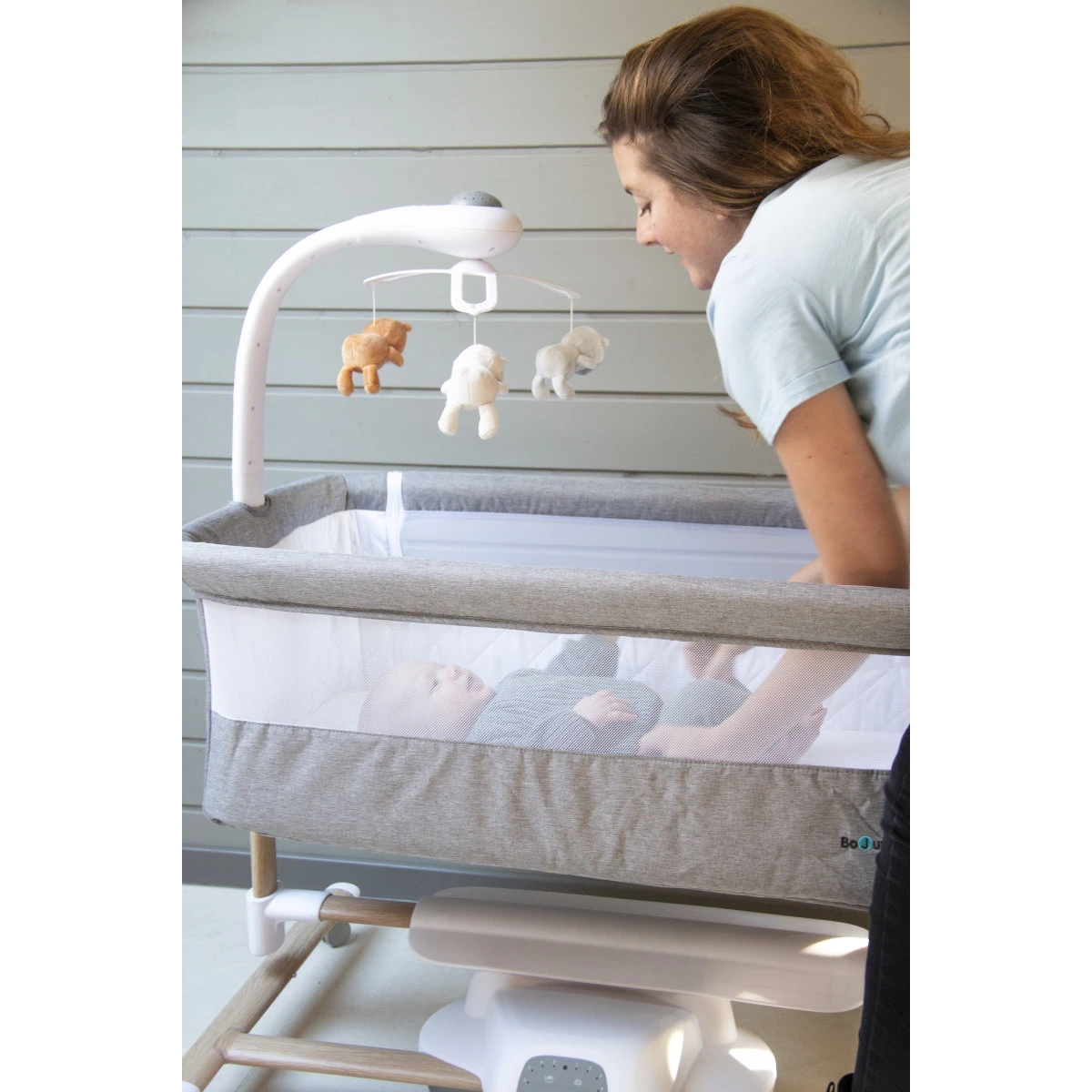 Bo Jungle B-Pure White Automatische Wieg B725000 Bo Jungle B-Pure White Automatische Wieg B725000 -babybenodigdheden bo jungle b pure white automatische wieg b725000 lifestyle 4