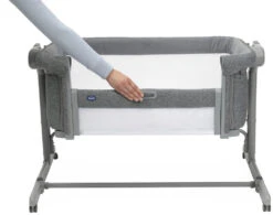 Chicco Next2Me Magic Evo Dark Grey Wieg Aan Bed 5087041400000 4 Chicco Next2Me Magic Evo Dark Grey Wieg Aan Bed 5087041400000 -babybenodigdheden chicco next2me magic evo dark grey wieg aan bed 5087041400000 3