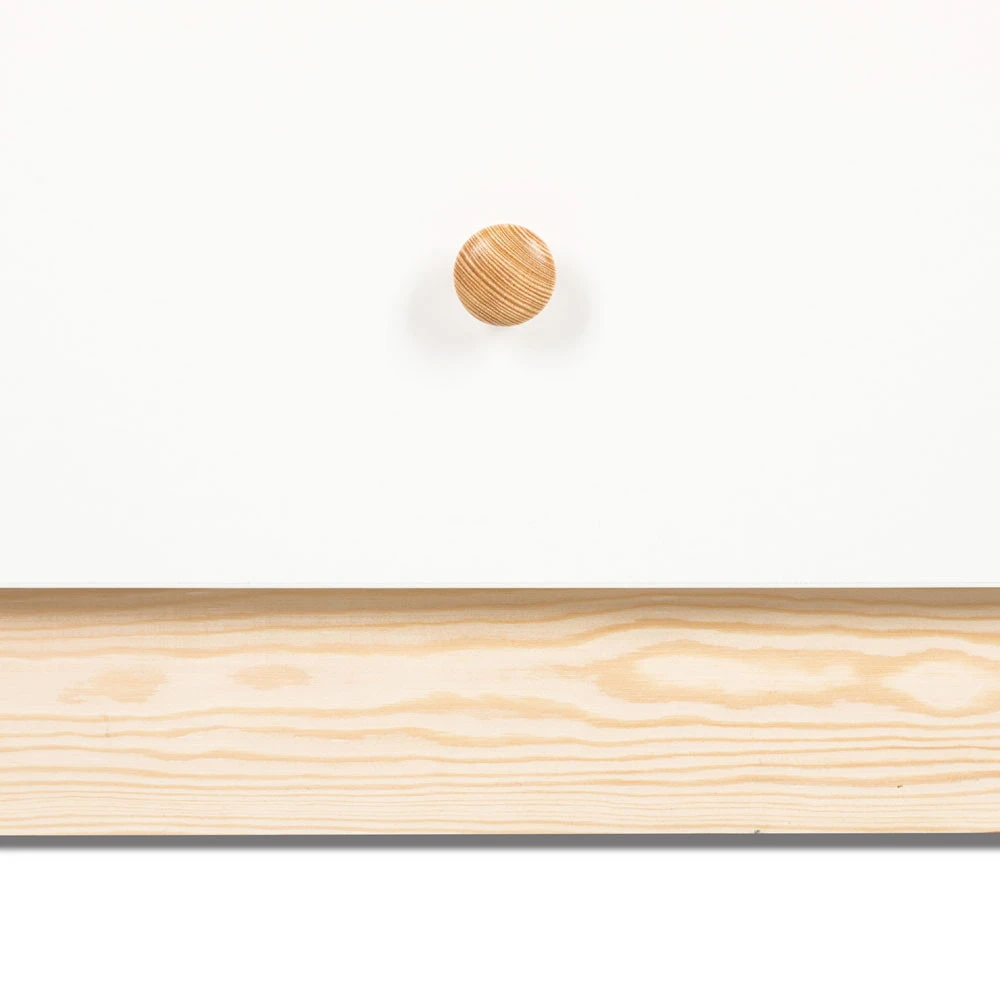 Babykamer Milly: Ledikant & Commode Babykamer Milly: Ledikant & Commode -babybenodigdheden commode milly wit 4 2