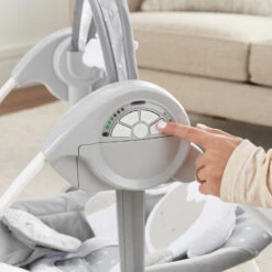 Bright Starts Ingenuity Comfort2Go Portable Swing Cuddle Lamb Babyschommel K12184 -babybenodigdheden cuddle lamb babyschommel5