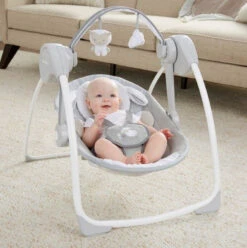 Bright Starts Ingenuity Comfort2Go Portable Swing Cuddle Lamb Babyschommel K12184 -babybenodigdheden cuddle lamb babyschommel7
