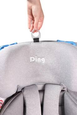 Ding Cruz Light Grey 360° Isofix Autostoel 0-36kg DI-101921 9 Ding Cruz Light Grey 360° Isofix Autostoel 0-36kg DI-101921 -babybenodigdheden di 101921 ding cruz light grey handle