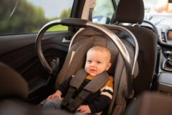 Ding Fenix Grey/Silver Autostoel 0-13kg 9 Ding Fenix Grey/Silver Autostoel 0-13kg -babybenodigdheden ding fenix autostoel301 1