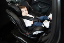 Ding Zeno 360° SPS Zwart Autostoel 0-36kg CS008 12 Ding Zeno 360° SPS Zwart Autostoel 0-36kg CS008 -babybenodigdheden ding zeno 360 autostoel 1