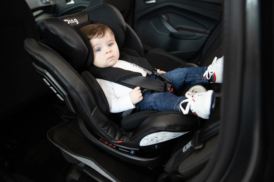Ding Zeno 360° SPS Zwart Autostoel 0-36kg CS008 Ding Zeno 360° SPS Zwart Autostoel 0-36kg CS008 -babybenodigdheden ding zeno 360 autostoel 1