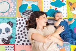 Infantino Fold & Go Giant 125 X 165 Cm Speelkleed BK-313000 -babybenodigdheden infantino fold go giant speelkleed bk 313000 4 1920x1920