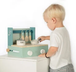 Label Label Groen Houten Kookstel LLWT-24760 5 Label Label Groen Houten Kookstel LLWT-24760 -babybenodigdheden label label groen houten kookstel llwt 24760 3