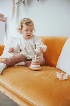 Label Label Nougat Houten Tuimelring Piramide LLWT-34383 -babybenodigdheden label label nougat houten tuimelring piramide llwt 34383 5