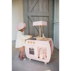 Label Label Roze Houten Bistro Keuken LLWT-34741 -babybenodigdheden label label roze houten bistro keuken llwt 34741 sfeer