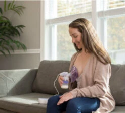 Lansinoh Compact Elektrische Borstkolf 54090 8 Lansinoh Compact Elektrische Borstkolf 54090 -babybenodigdheden lansinol compact 3