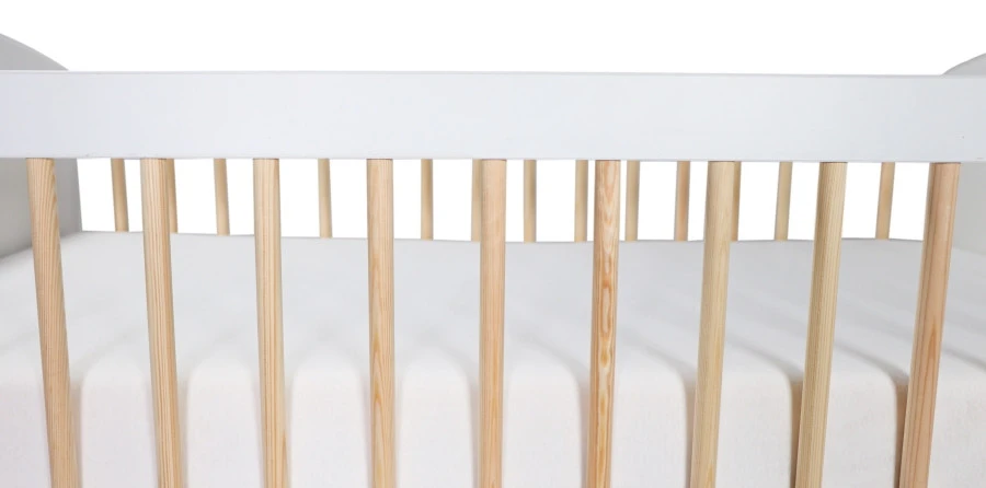 MamaLoes Ledikant Karolina Wit/Naturel 60 x 120 cm MamaLoes Ledikant Karolina Wit/Naturel 60 X 120 Cm -babybenodigdheden ledikant karolina wit naturel03