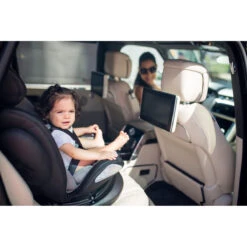 Lorelli Aviator Black/Light Grey 0-36 Kg SPS Isofix 360° Autostoel 1007130-2336 14 Lorelli Aviator Black/Light Grey 0-36 Kg SPS Isofix 360° Autostoel 1007130-2336 -babybenodigdheden lorelli aviator 0 36 kg sps isofix 360 autostoel sfeer 1