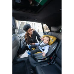 Lorelli Lyra Black & Grey 0-36 Kg Isofix 360º Autostoel 1007145-2339 -babybenodigdheden lorelli lyra sfeer 1
