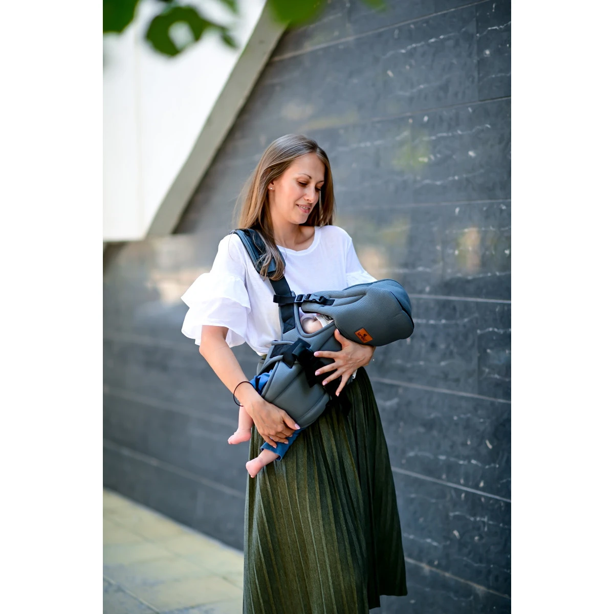 Lorelli Weekend Grey Draagzak 1001011-0005 Lorelli Weekend Grey Draagzak 1001011-0005 -babybenodigdheden lorelli weekend grey draagzak 1001011 0005 lifestyle