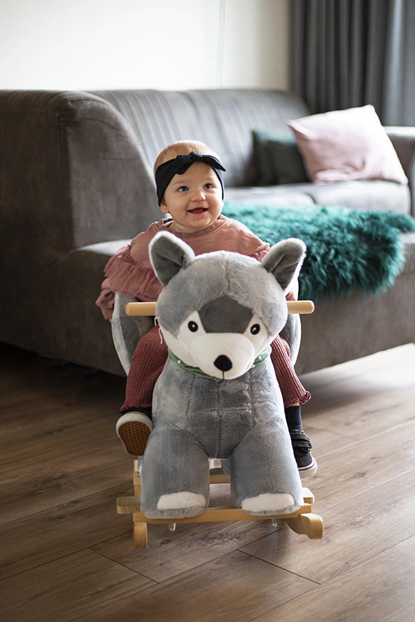 MamaLoes Husky Hobbeldier ML050401 MamaLoes Husky Hobbeldier ML050401 -babybenodigdheden mamaloes hobbel husky 03 a