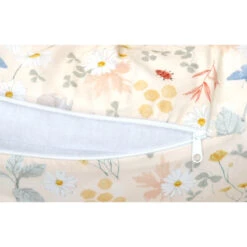 MamaLoes Amy Nature Meadow Beige Voedingskussen 84271 3 MamaLoes Amy Nature Meadow Beige Voedingskussen 84271 -babybenodigdheden mamaloes amy nature meadow beige voedingskussen 84271 .2