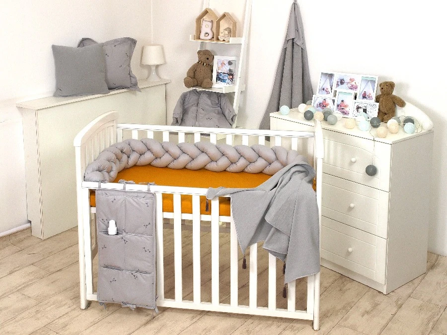 MamaLoes Amy Pure Grijs 2-in-1 Babynest en Braided Bedbumper 80661 MamaLoes Amy Pure Grijs 2-in-1 Babynest En Braided Bedbumper 80661 -babybenodigdheden mamaloes amy pure grijs 2 in 1 babynest en braided bedbumper 80661 1
