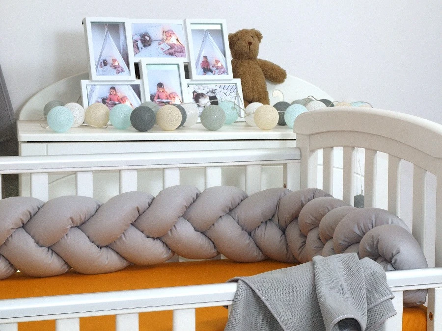 MamaLoes Amy Pure Grijs 2-in-1 Babynest en Braided Bedbumper 80661 MamaLoes Amy Pure Grijs 2-in-1 Babynest En Braided Bedbumper 80661 -babybenodigdheden mamaloes amy pure grijs 2 in 1 babynest en braided bedbumper 80661 3