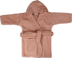 MamaLoes Badstof Light Pink 1-2jr Badjas ML5385 4 MamaLoes Badstof Light Pink 1-2jr Badjas ML5385 -babybenodigdheden mamaloes badstof light pink 1 2jr badjas ml5385 02