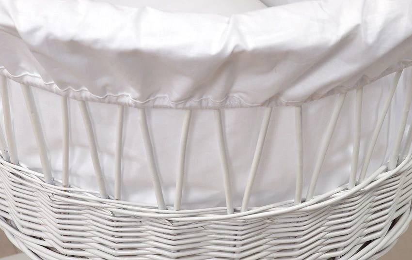 MamaLoes Rotan Wit Baby Wiegje 66755 MamaLoes Rotan Wit Baby Wiegje 66755 -babybenodigdheden mamaloes rotan wit baby wiegje 2