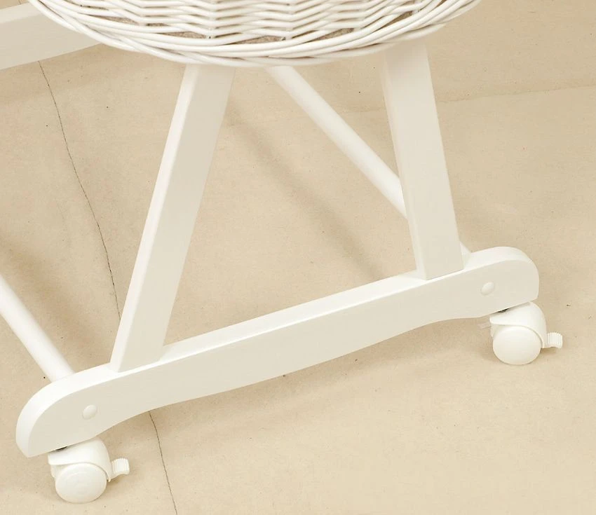 MamaLoes Rotan Wit Baby Wiegje 66755 MamaLoes Rotan Wit Baby Wiegje 66755 -babybenodigdheden mamaloes rotan wit baby wiegje 3