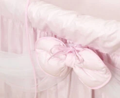 MamaLoes Royal Zacht Roze Voile Baby Wiegje 66757 -babybenodigdheden mamaloes royal zacht roze voile baby wiegje 2