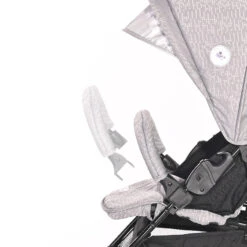 Lorelli Martina Cool Grey Wandelwagen 1002171-2386 12 Lorelli Martina Cool Grey Wandelwagen 1002171-2386 -babybenodigdheden martina removable front bar