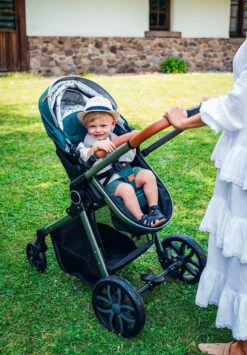 Momi Limuru Black 2-in-1 Combi Kinderwagen WOSP00029 -babybenodigdheden momi limuru green 2 in 1 combi kinderwagen wosp00028 17 1