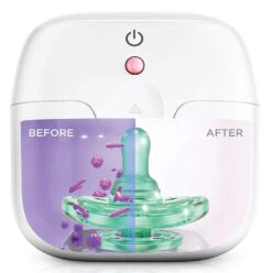 Munchkin Mini Kubus Speensterilisator 051849 4 Munchkin Mini Kubus Speensterilisator 051849 -babybenodigdheden munchkin mini kubus sterilisator 1