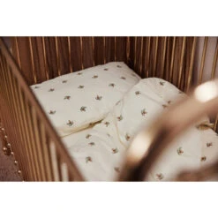 Jollein Rosehip Dekbedovertrek En Sloop 100 X 140 Cm 003-005-67024 -babybenodigdheden rosehip dekbedovertrek