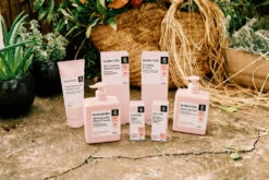 Suavinex Mummy 250ml Huidverstevigende Crème SXZCOS067027 -babybenodigdheden suavinex mummy collectie sfeer 1